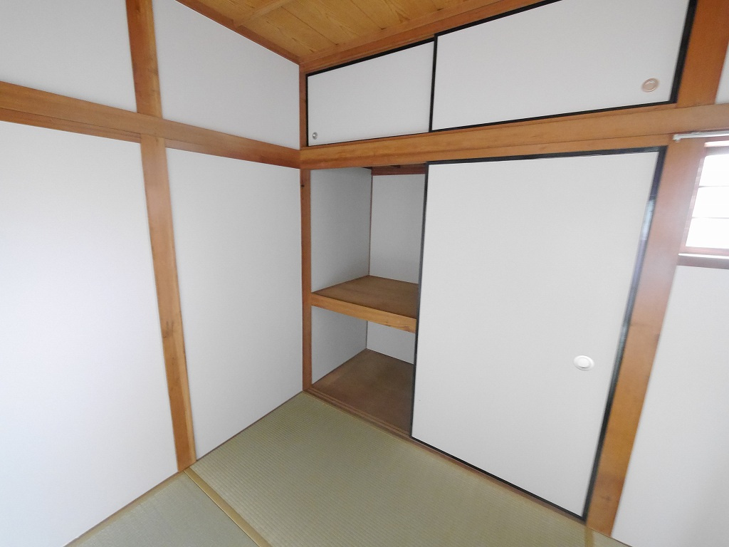 鈴蘭台南町2丁目中古戸建（リノベーション）の収納