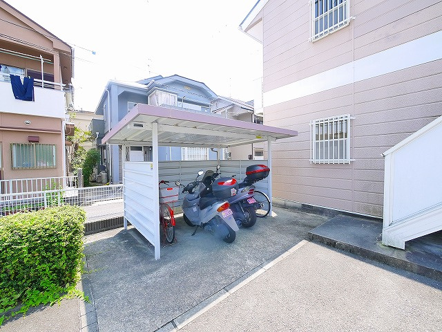 サニーヒル小泉のその他共用部分|駐輪場スペースです