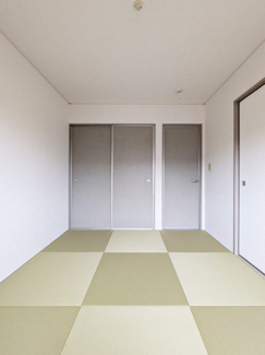 【和室】 | グランパパＡ棟 | 伝統的な和の温もりと現代的なスタイリッシュさを融合させた和モダンスタイルです