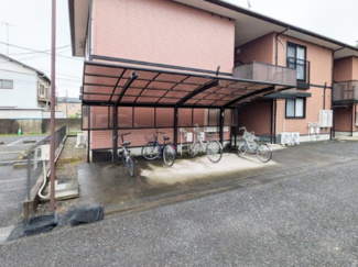 【その他共用部分】 | グランパパＡ棟 | 駐輪場です