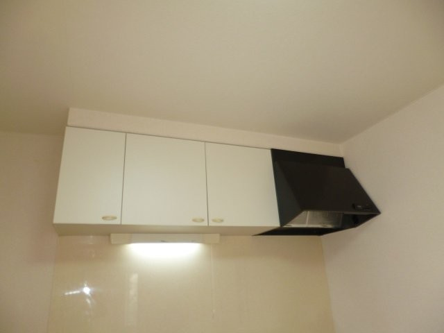 グリーンパレスⅠのキッチン|キッチン上棚