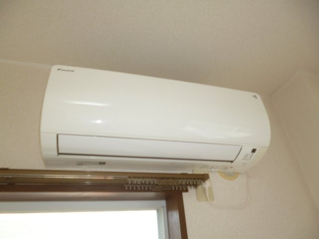 グリーンパレスⅠの設備|洋室エアコン