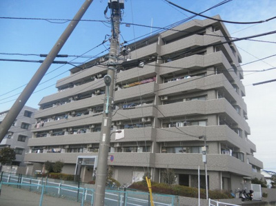 【外観】 | ライオンズマンション京王中河原 | 専用庭付きです。