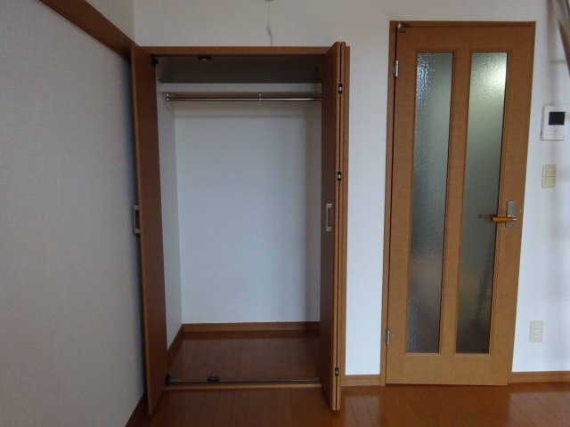 メインシティガーデン 細田の収納|別部屋、サンプルになります