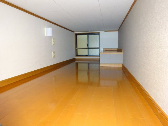 メインシティガーデン 細田の洋室|別部屋、サンプルになります