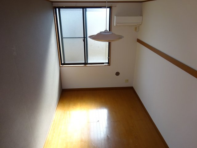 メインシティガーデン 細田の洋室|別部屋、サンプルになります