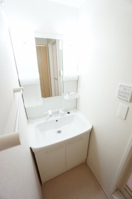 【独立洗面台】 | ウエストヒルプラム | 同物件・同タイプの写真です。