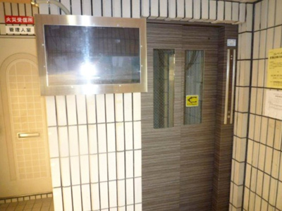 【エントランス】 | イズミ82 | エレベーターホール