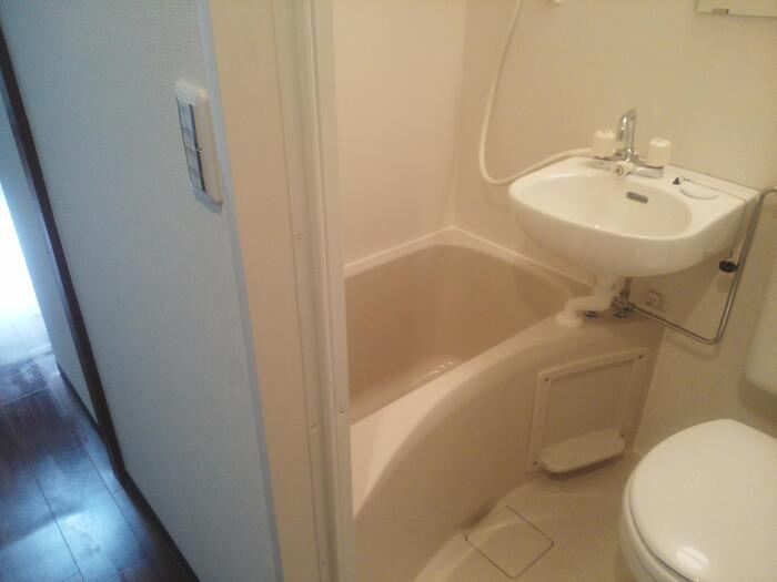 ホーム幕張本郷の浴室