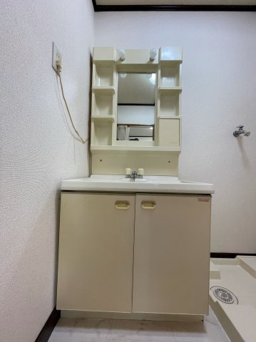 ベルメゾンイトウの洗面所