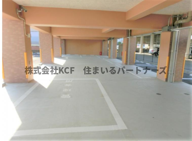 サンシャインの駐車場|駐車場があります