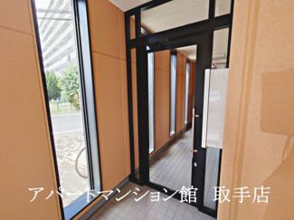 【エントランス】