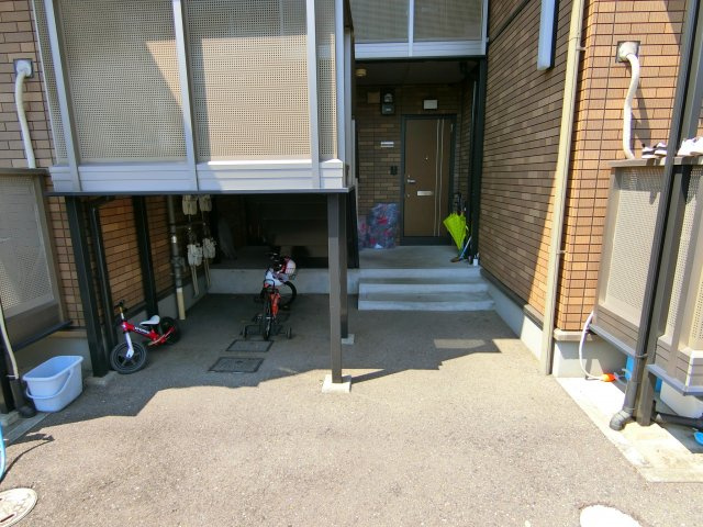 キャトルメゾンのエントランス