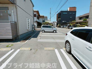 【駐車場】 | リトリート飾磨