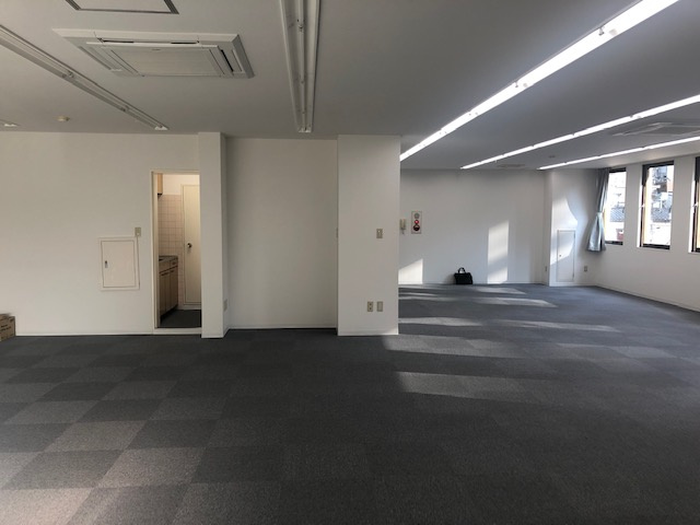 浜町パルクビルの内装