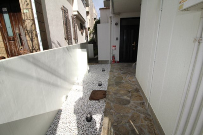 【ロビー】 | Villa蛍池