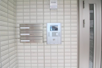 【エントランス】 | エムズコート北桜塚