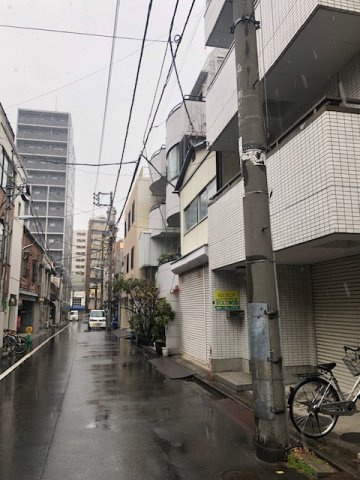 紀伊ビルＢ棟の周辺