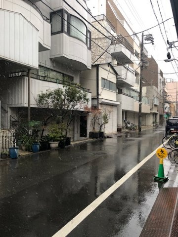 紀伊ビルＢ棟の周辺