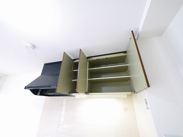 バーベナ光台Cの収納|キッチン上部収納