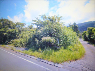 【外観】 | 現地写真です。土地２４０坪。