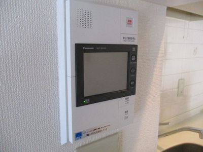 【セキュリティ】 | ライオンズステーションプラザ松戸 | セキュリティ：ＴＶモニター付インターホン     （2021年1月撮影）