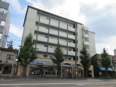 プルミエール朱雀の外観