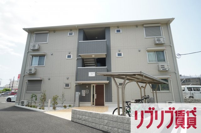 ファーストレジデンス都賀　参番館の外観