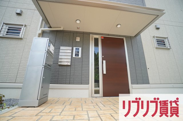 ファーストレジデンス都賀　参番館のエントランス