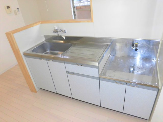 岡田826のキッチン