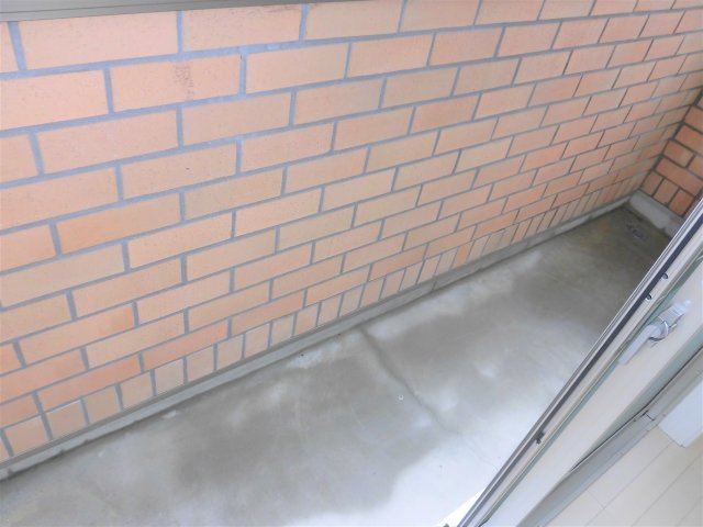 岡田826のバルコニー