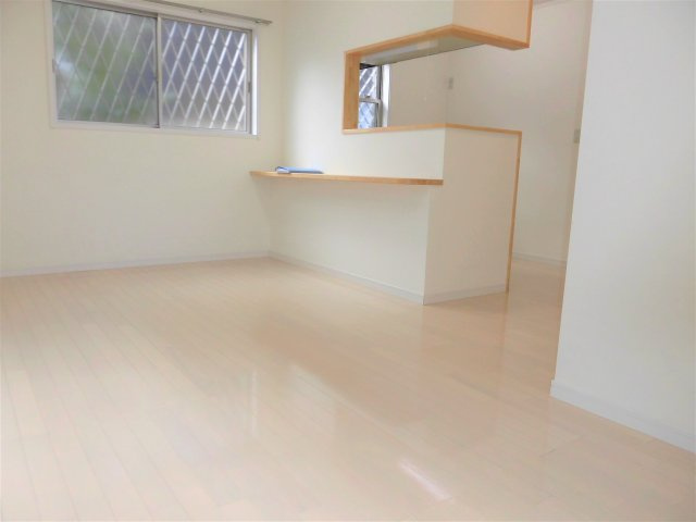 岡田826の居間・リビング