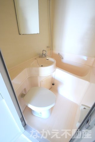 【トイレ】 | コンパクトで使いやすいトイレです