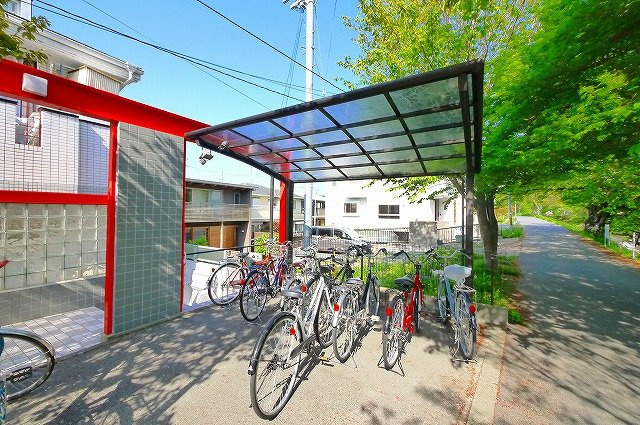 シティパレス新大宮P-5のその他共用部分|駐輪スペースはこちら。