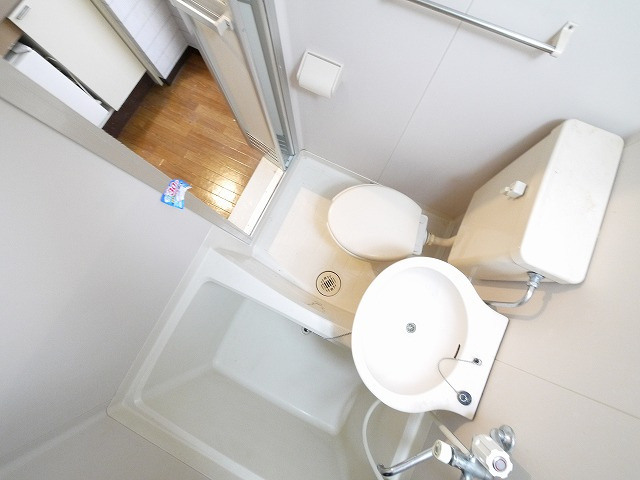 シティパレス新大宮P-5の浴室|落ち着いた空間のお風呂です