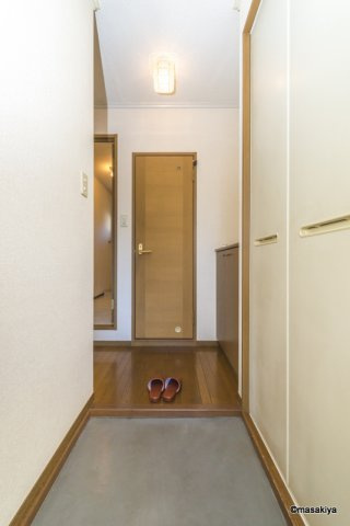 ラピス　Bの玄関|玄関