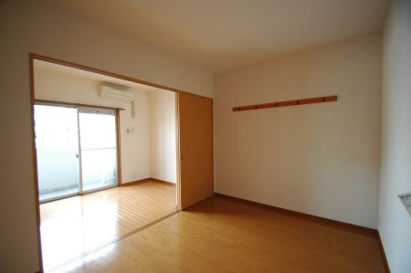 【居間・リビング】 | 第5ケイコーマンション駅南