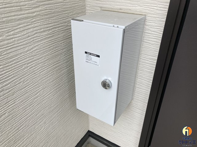 瀬高町2号棟の外観|宅配ボックス