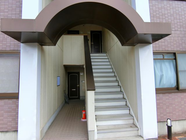 セルカ・リーオのエントランス