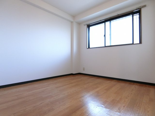 EverGreen泉ヶ丘1号館の寝室