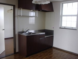 【キッチン】 | ホリデーインミサワ | 実際のお部屋は反転タイプです