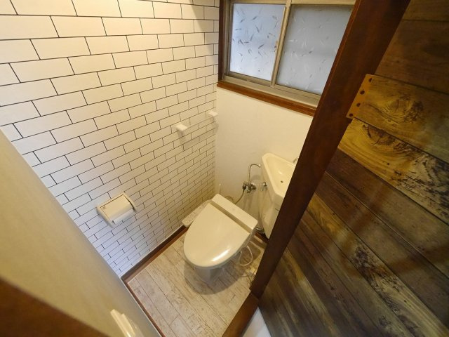 鈴蘭台北町5丁目戸建のトイレ|新品ウォシュレット♪