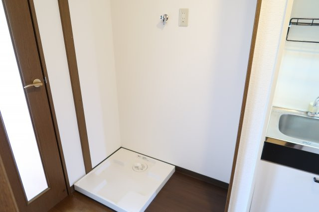 フリーディオ木屋元町の設備|室内洗濯機置き場