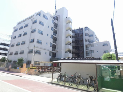 【外観】 | エンゼルハイム鶴見第５ | 総戸数５９戸、昭和５９年３月築、平成２６年にエントランス廻り・玄関扉交換等の修繕実施♪