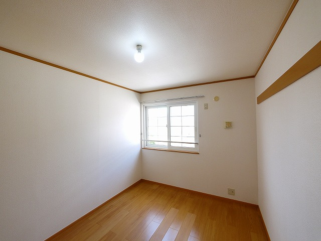 コンフォール南Bの洋室|きれいな洋室です