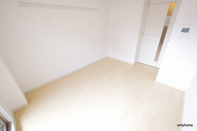 プレサンス天神橋ディオレ　仲介手数料無料の寝室