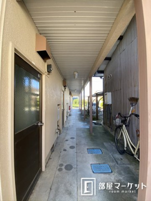 【エントランス】 | カレッジハウス林