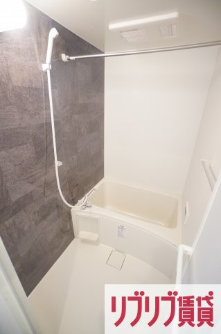 Vermilion （ヴァーミリオン）の浴室