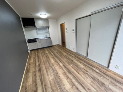  | ファミール山岡B棟