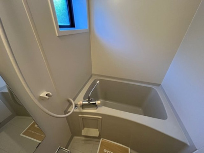  | ファミール山岡B棟